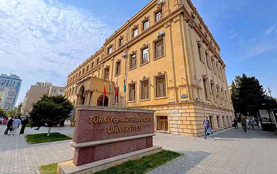 Elm, təhsil və sənayenin birləşdiyi 