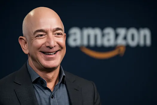 Ceff Bezos "Amazon" səhmlərini 