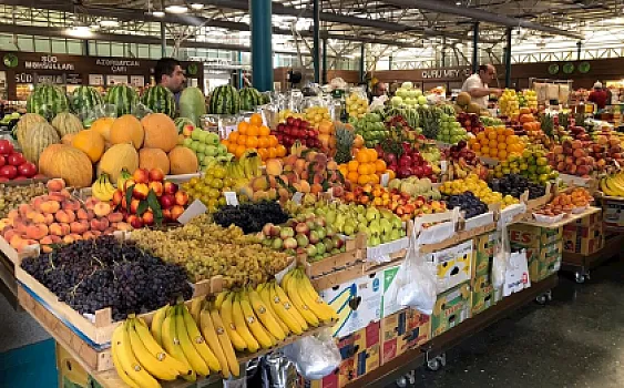 Bakıda ət qiymətinə satılan meyvə — FOTO
