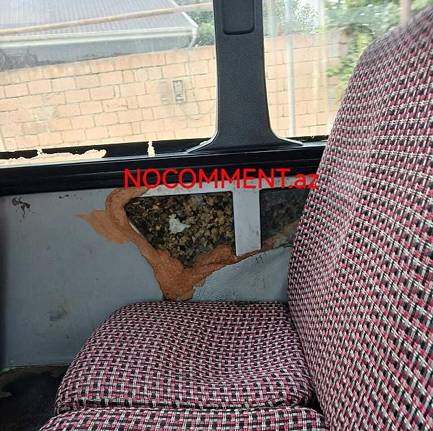 114B saylı avtobusda 