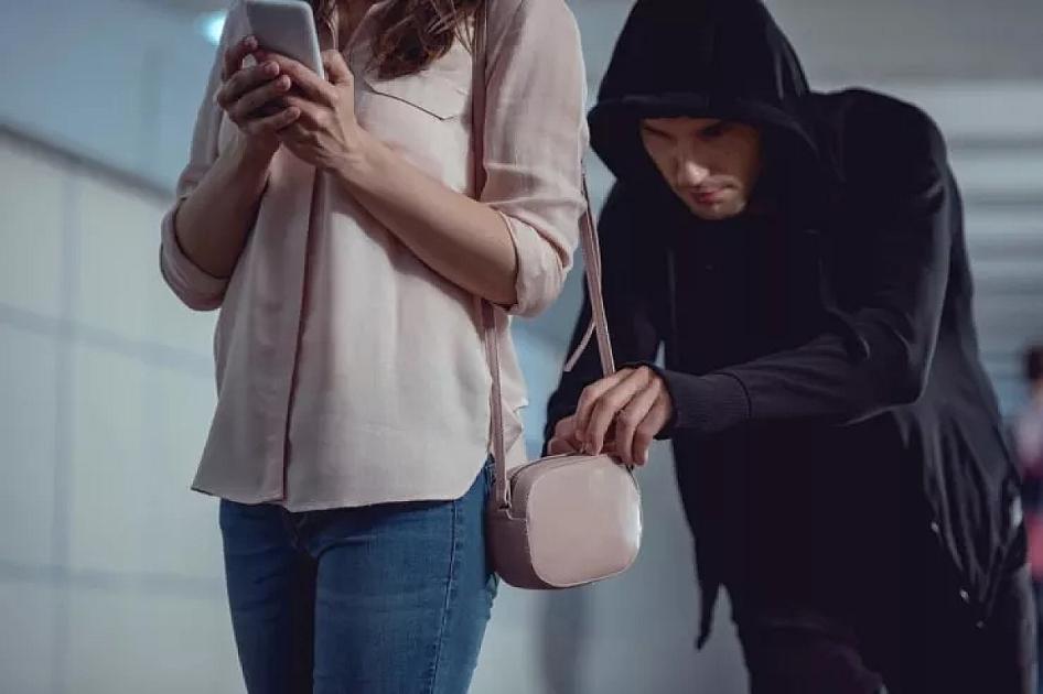 Telefon oğurlananda özü kilidlənəcək - 