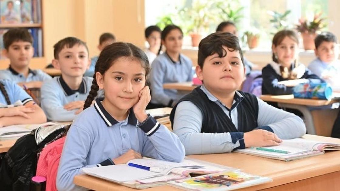 Şagirdlərin elektron yerdəyişməsi