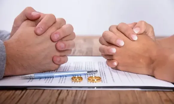 Bu peşələrdə çalışanlar daha çox boşanır