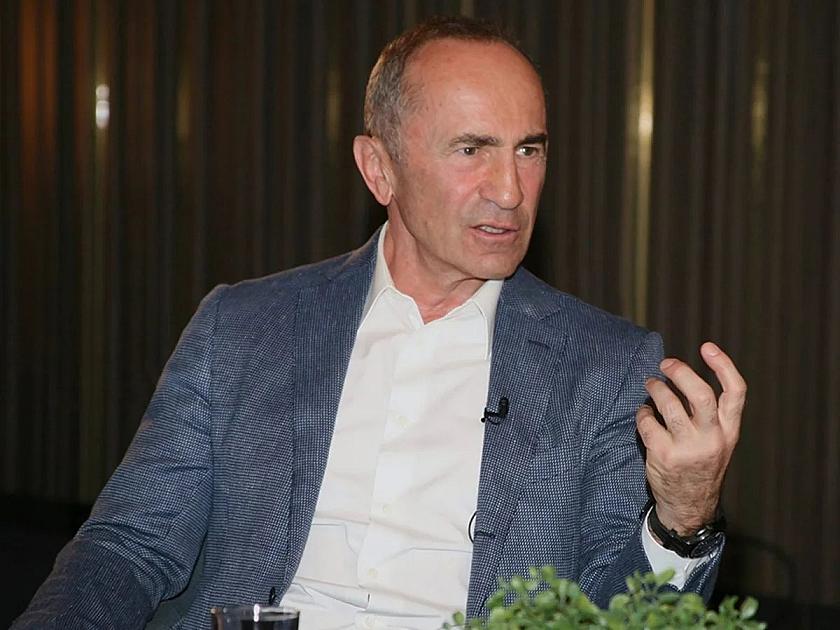 Robert Koçaryan saxlanıldı