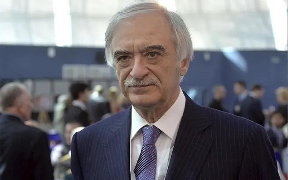 81 yaşlı Polad Bülbüloğlu boşanıb, yenidən EVLƏNDİ - 
