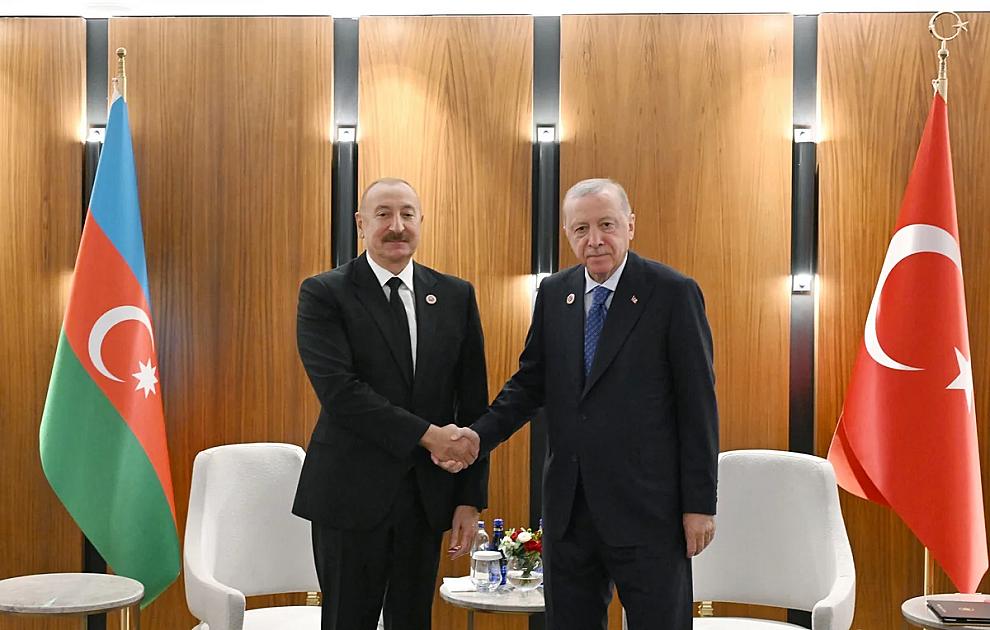 Bişkekdə İlham Əliyev Rəcəb Tayyib Ərdoğanla görüşüb - 