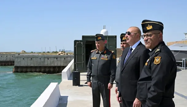 Prezident Hərbi Dəniz Qüvvələrində olub -